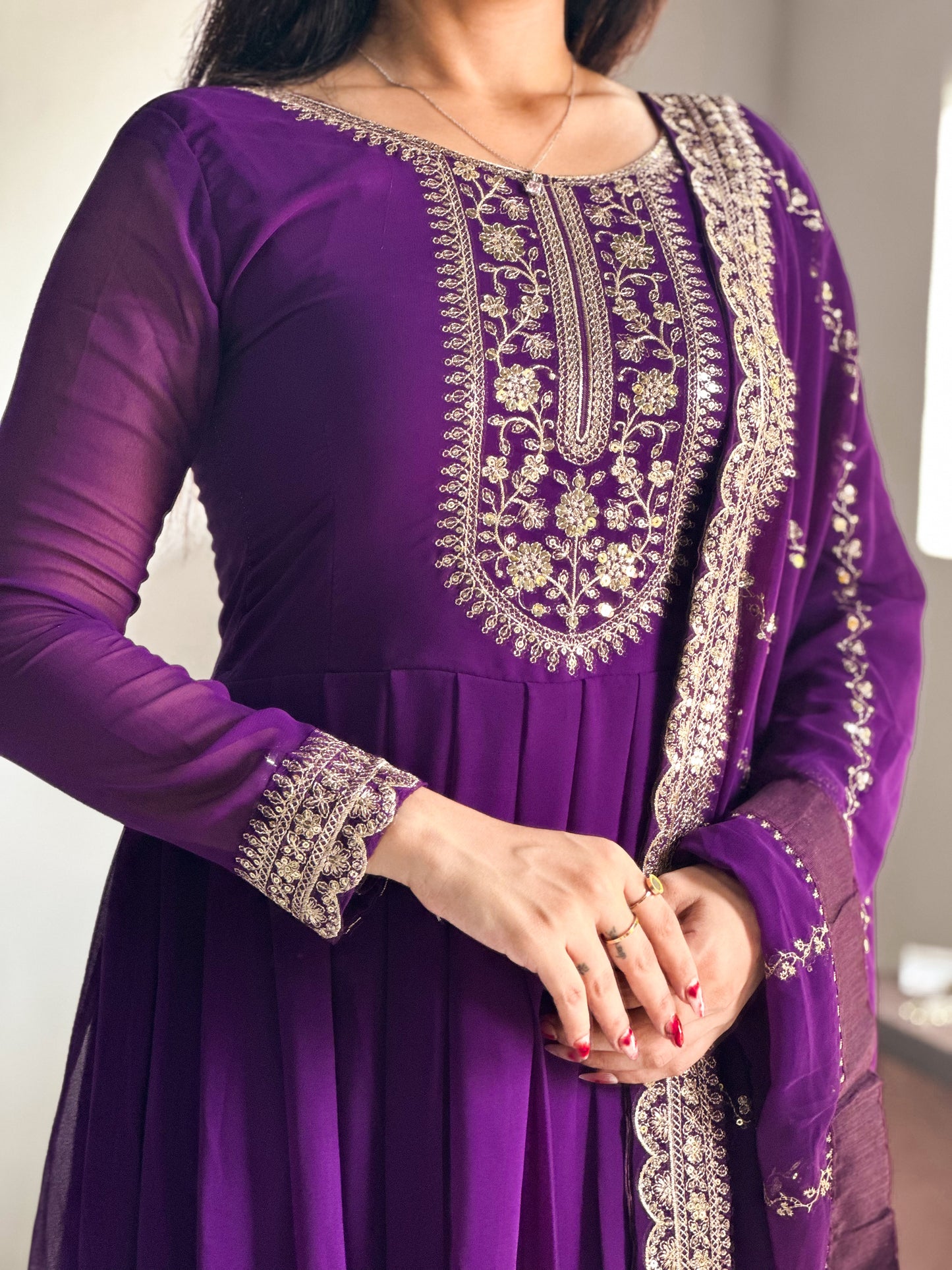 ELEGANT WINE COLOR  ANARKALI GOWN WITH FAUX BLOOMING DUPATTA