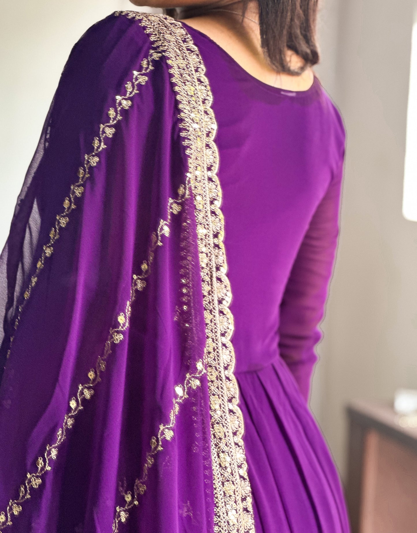 ELEGANT WINE COLOR  ANARKALI GOWN WITH FAUX BLOOMING DUPATTA