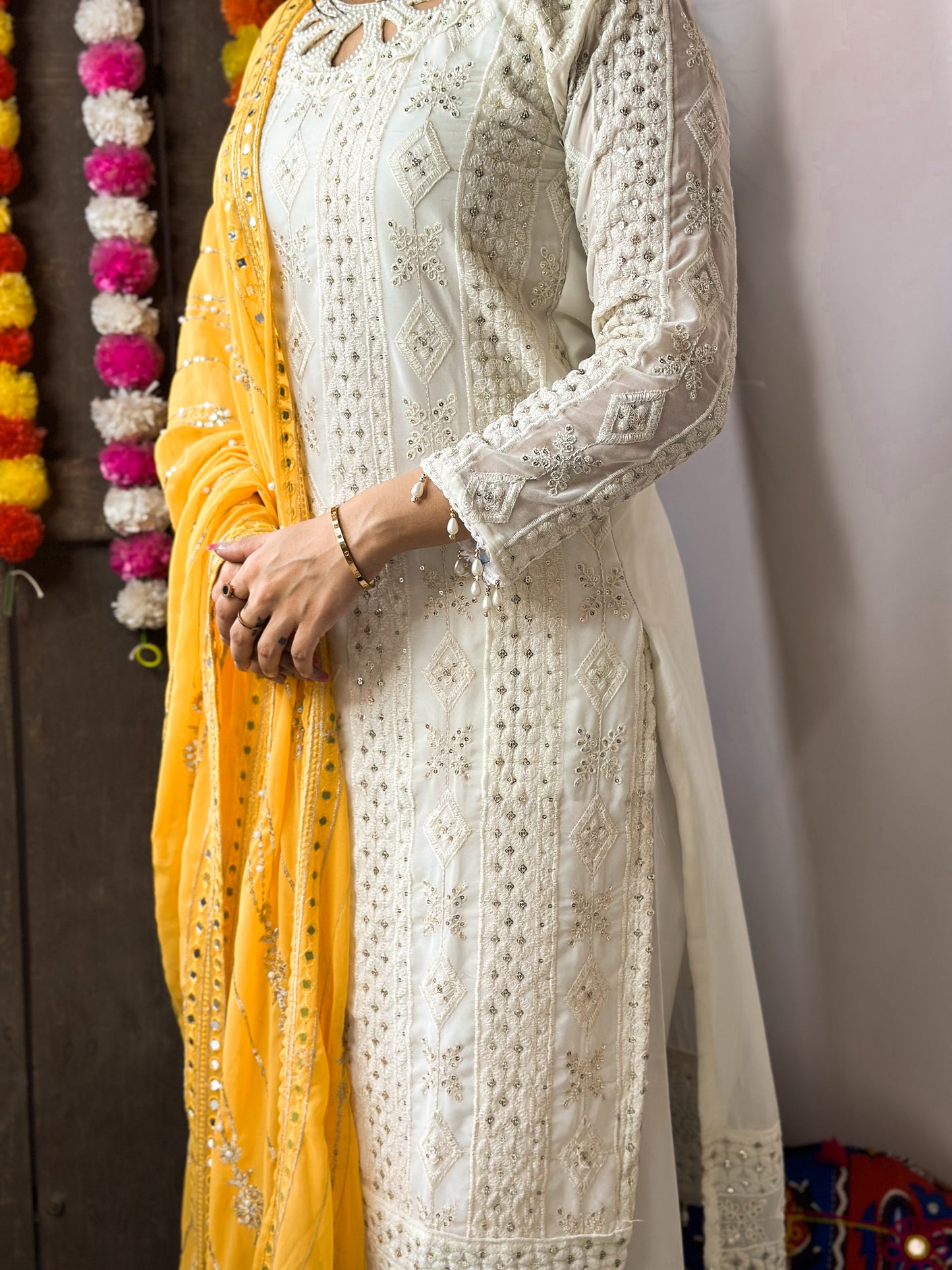 NAVELI EID WHITE AND YELLOW DUPPATA SPECIAL