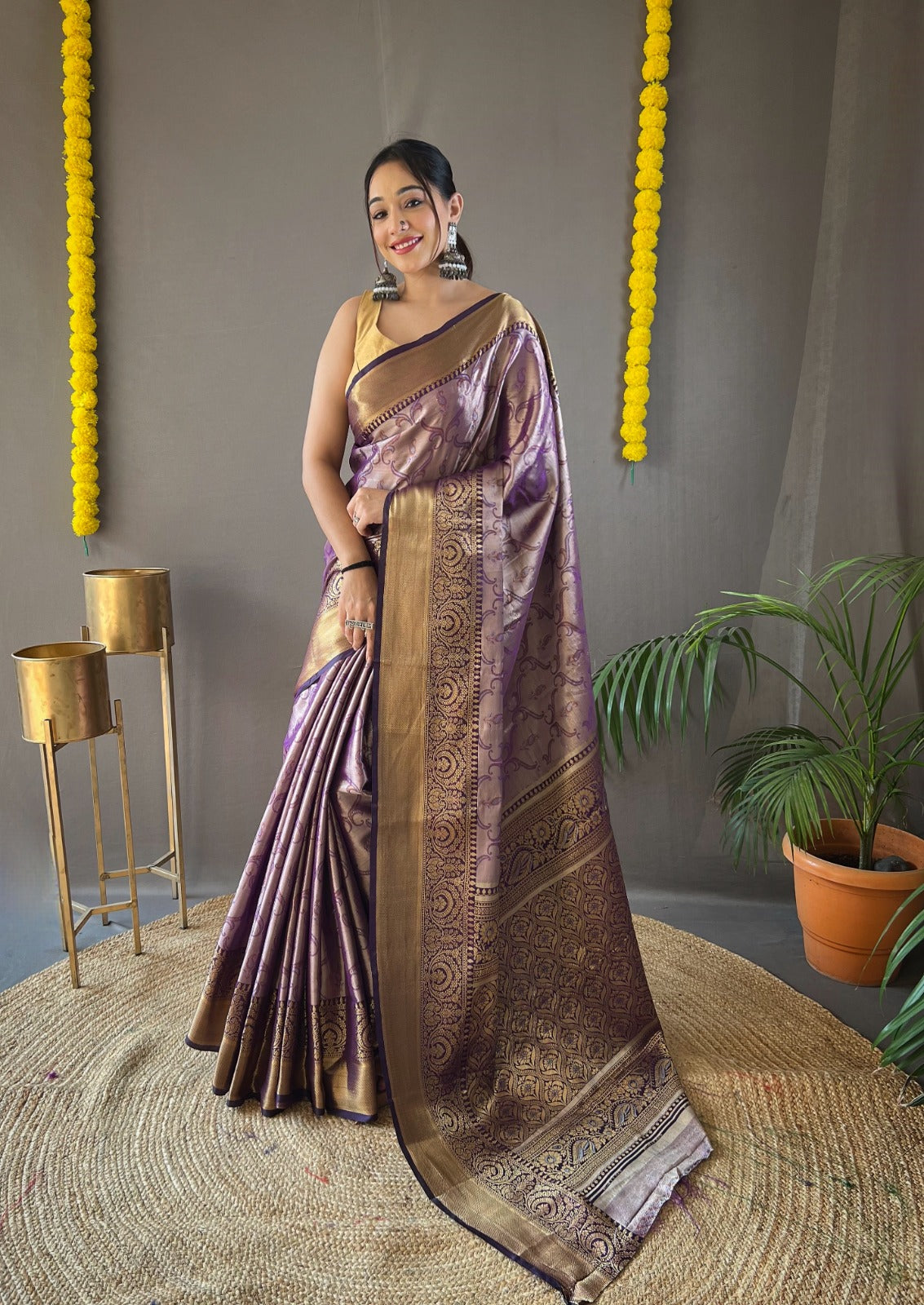 DIFFERENT ZARI WEAVING WITH KANCHIPURAM SILK  GREEN COLOR SAREE