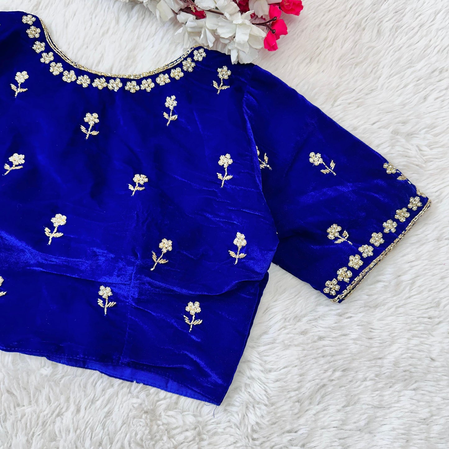 MOTI BLOUSE
