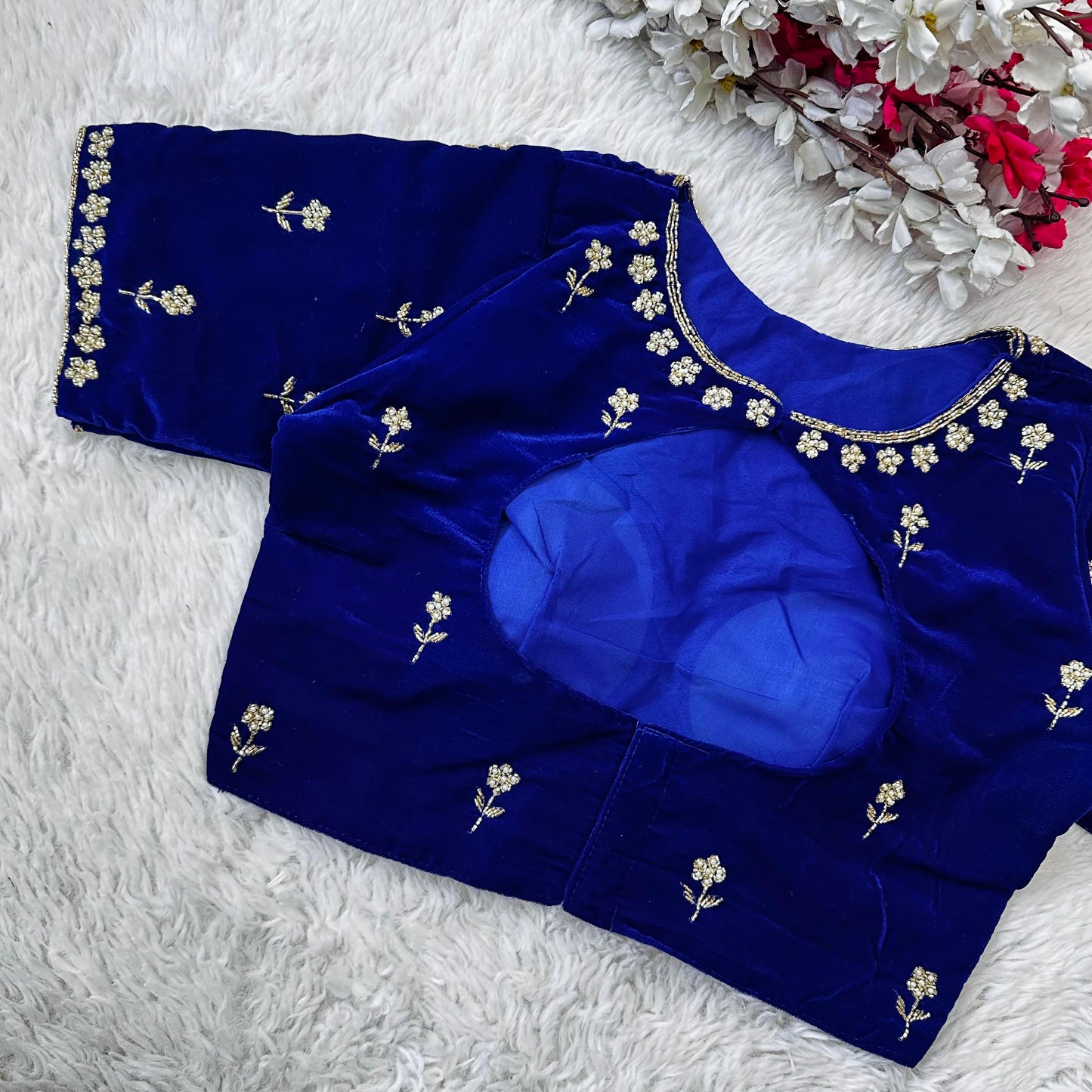 MOTI BLOUSE