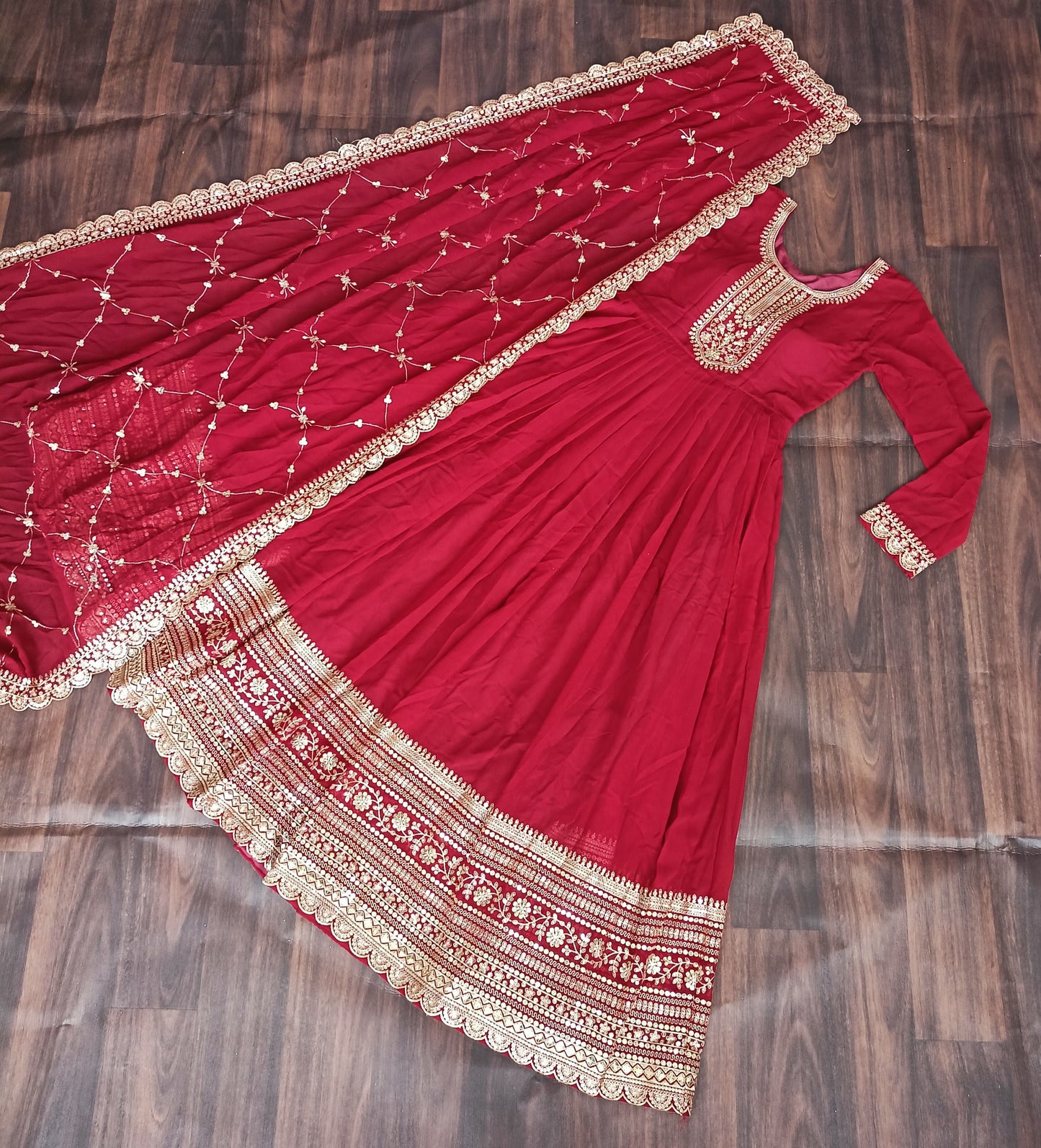 ELEGANT MAROON COLOR  ANARKALI GOWN WITH FAUX BLOOMING DUPATTA