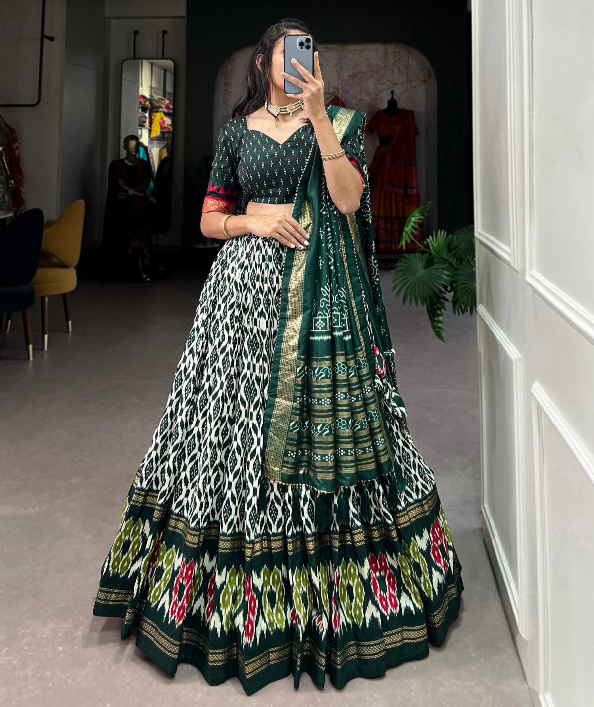 GREEN REDIANT IKKAT  LEHNGA