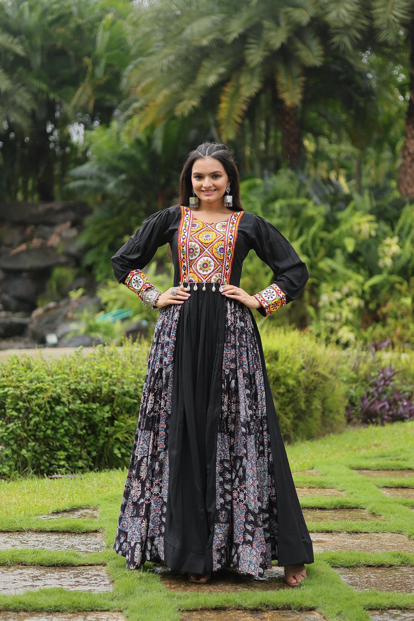 KATCHI BLACK  GOWN  ANARKALI