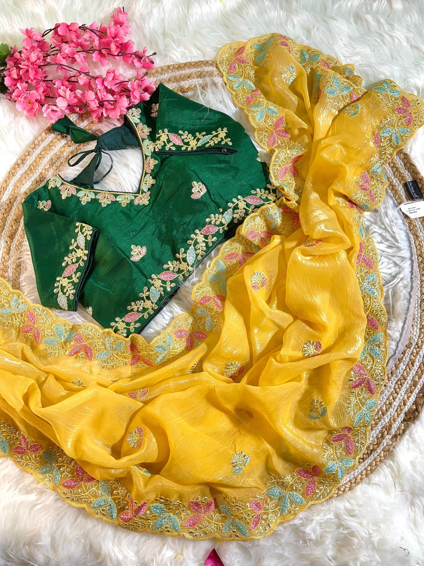 Beautiful Soft Crunchy Silk with Shining  Saree