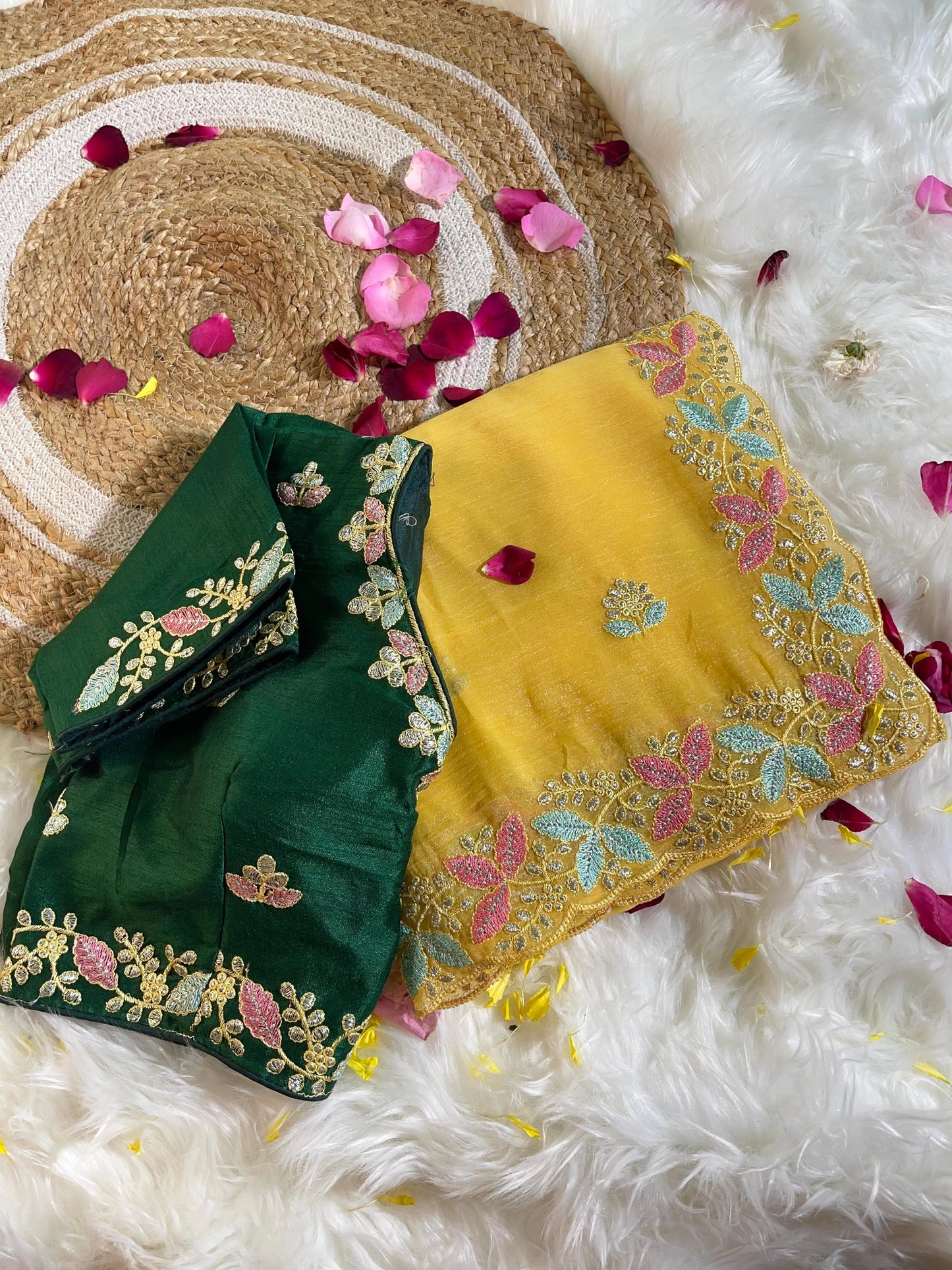 Beautiful Soft Crunchy Silk with Shining  Saree
