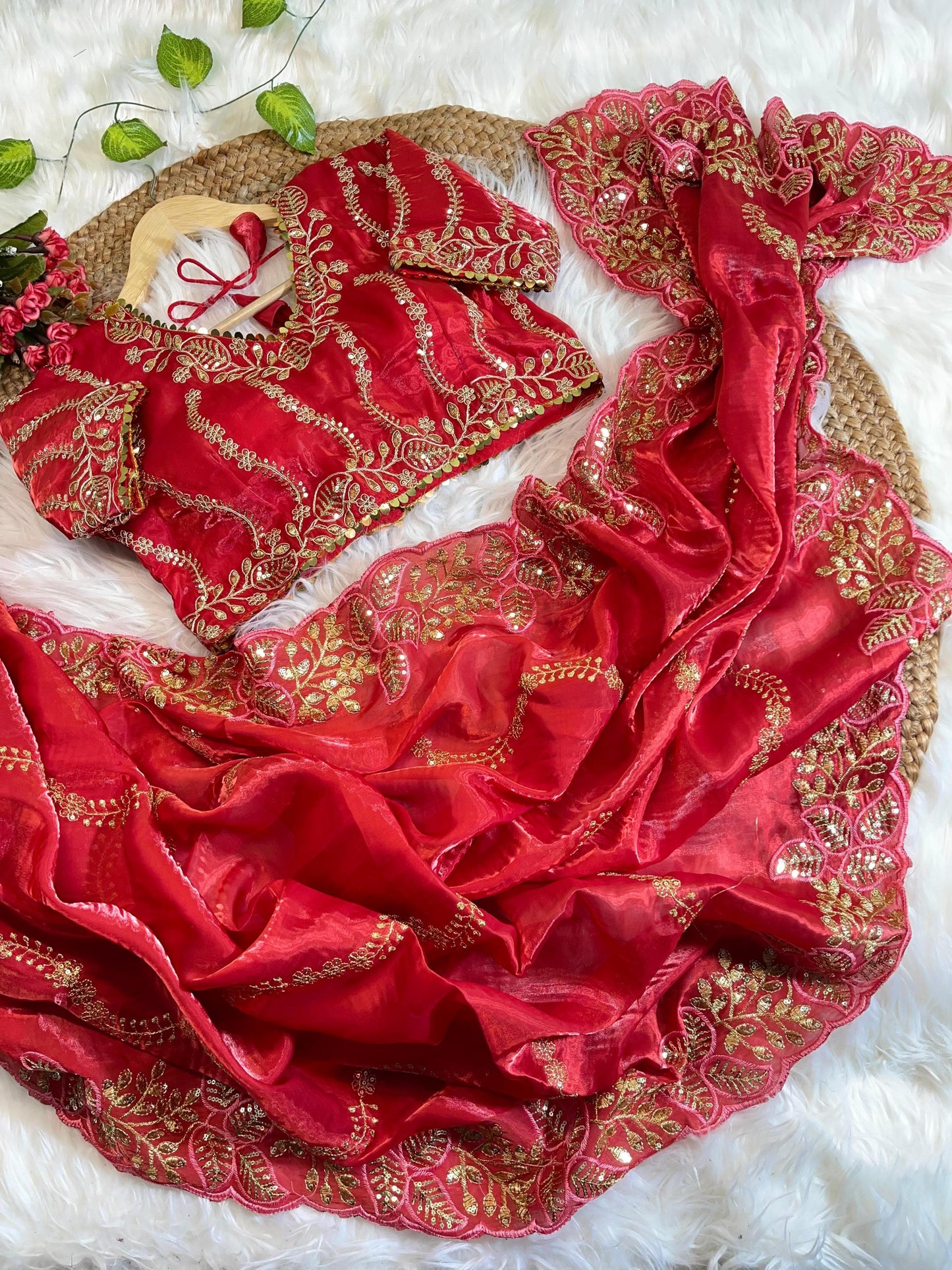 Pure Zimmy Choo Silk With  Embroidery Work Saree