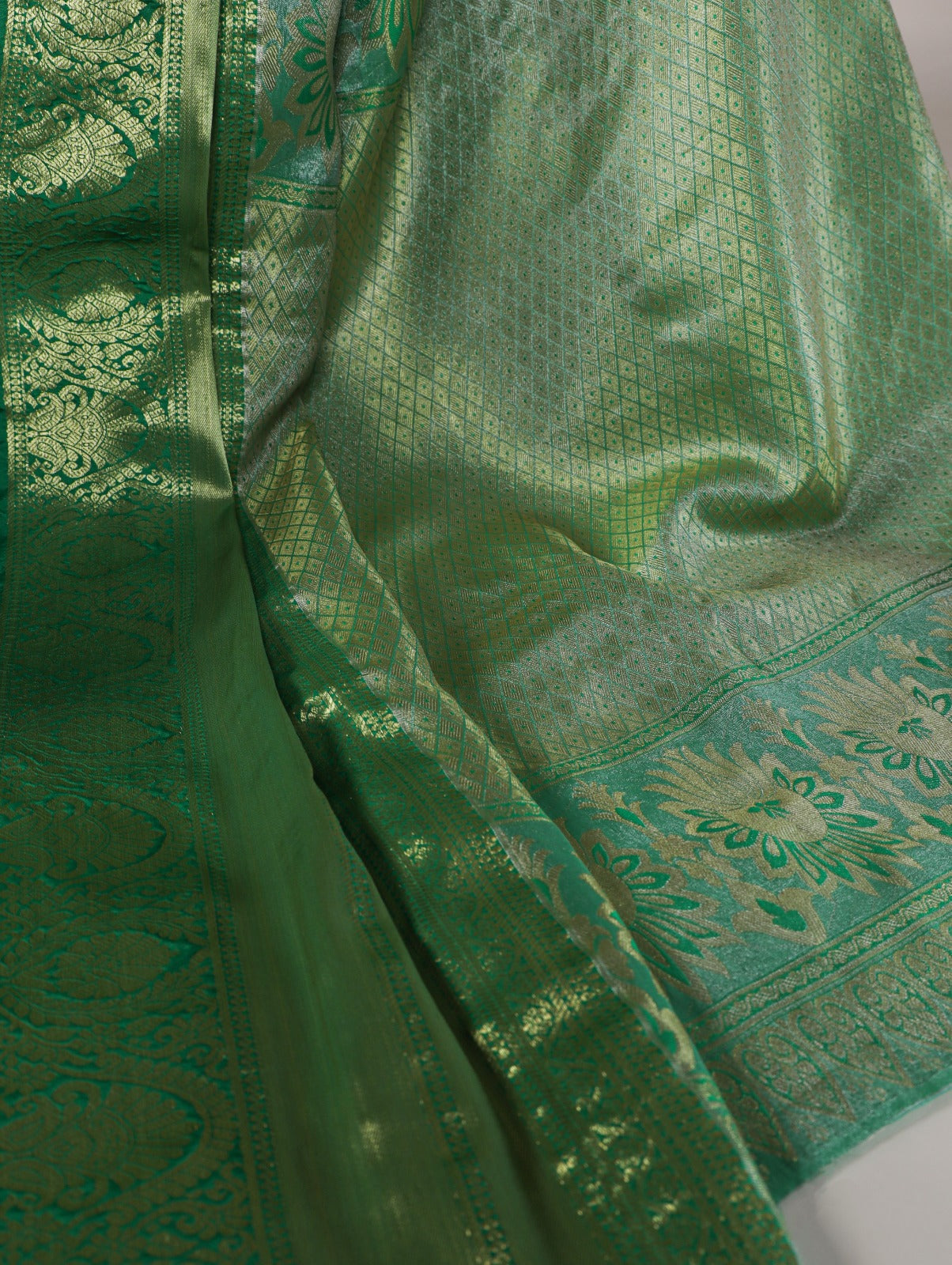 Onion Jacquard Silk With Zari Work Saree