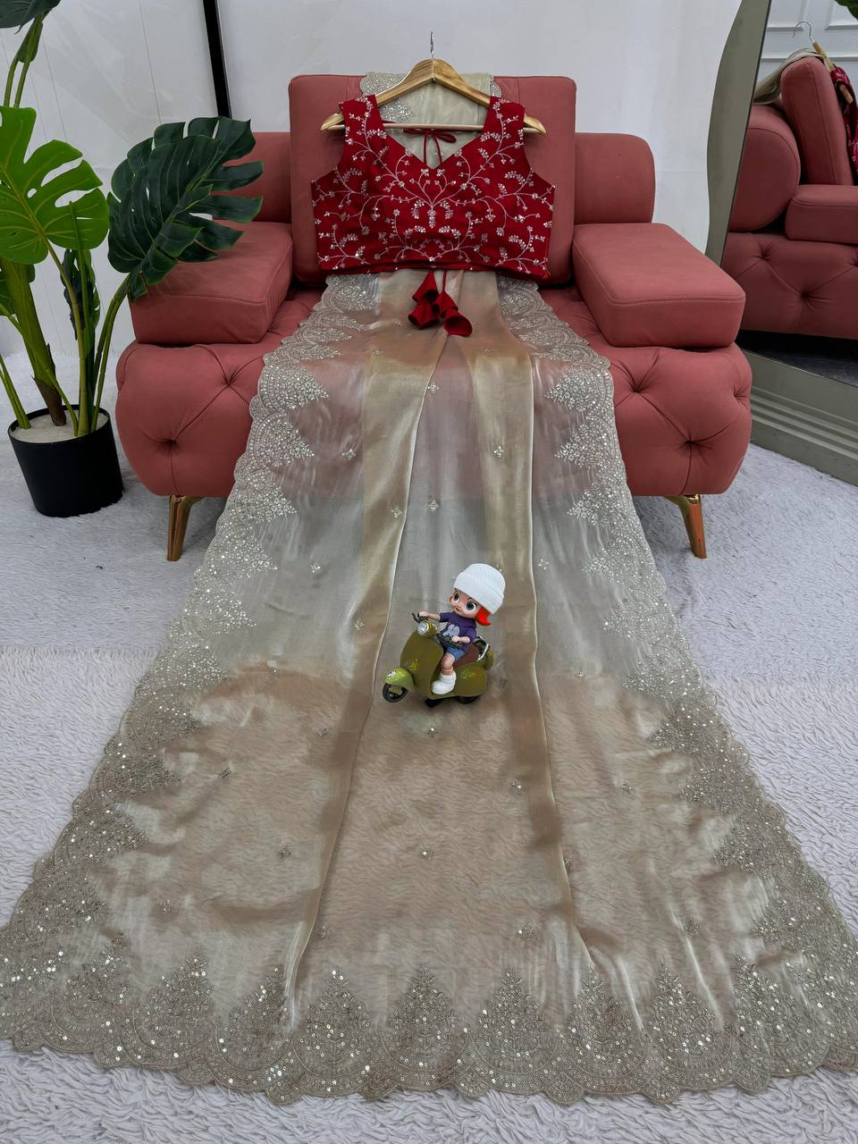 Golden Jimmy Chu Thred Sequnce Work Saree