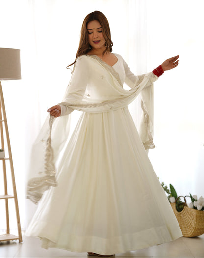 Off White Heavy pure Chanderi Romansilk 3pc Anarkali Gown Set