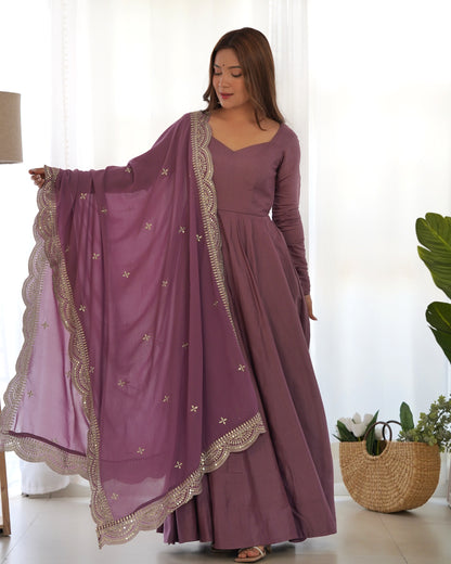 Mauve Pink Heavy pure Chanderi Romansilk 3pc Anarkali Gown Set
