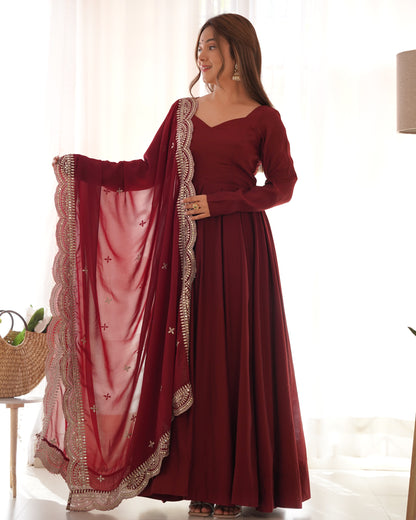 Maroon Heavy pure Chanderi Romansilk 3pc Anarkali Gown Set