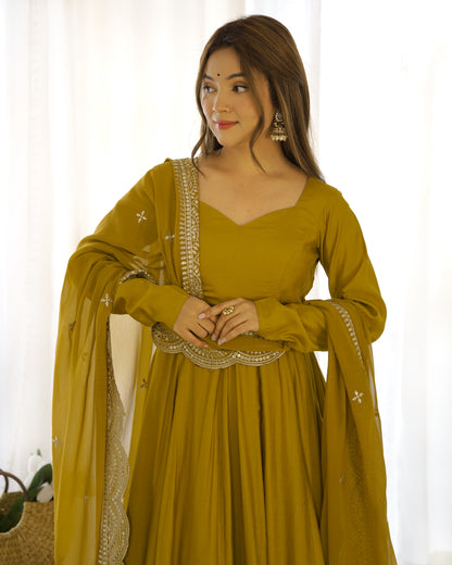 Musturd Heavy pure Chanderi Romansilk 3pc Anarkali Gown Set
