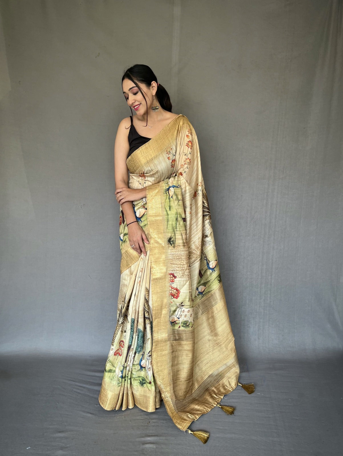 PURE TUSSORE SILK WHITE COLOR CONCEPTUALPRINT SAREE