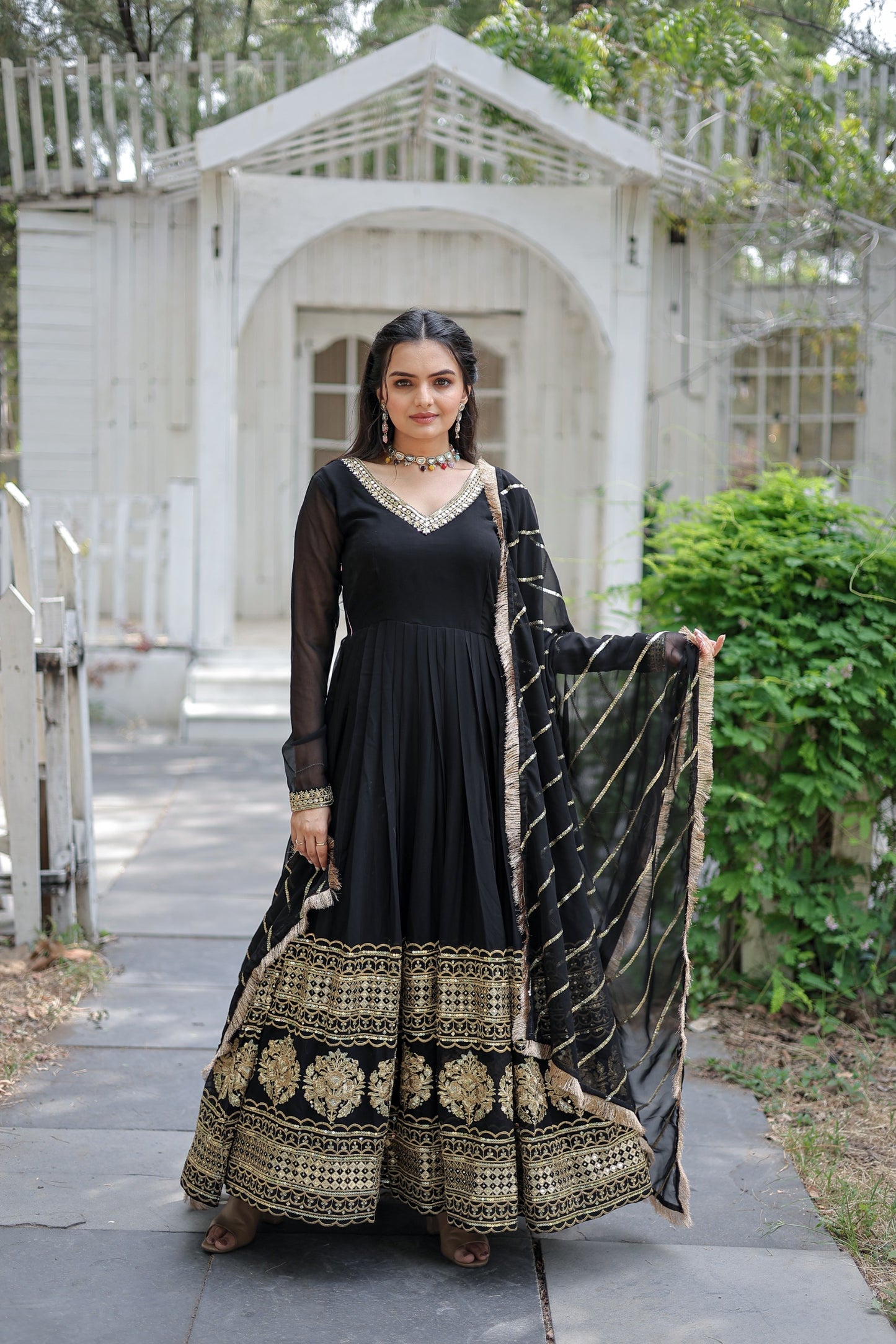 BLACK COLOR DESIGNER SPARKLING FULLY STITCHED ANARKALI GOWN WITH DUPATTA