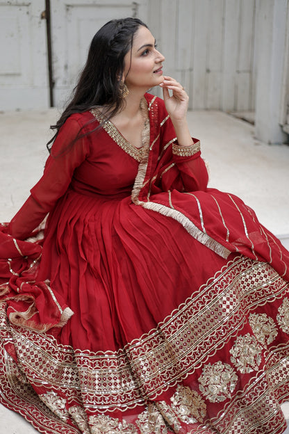 MAROON  COLOR DESIGNER SPARKLING FULLY STITCHED ANARKALI GOWN WITH DUPATTA