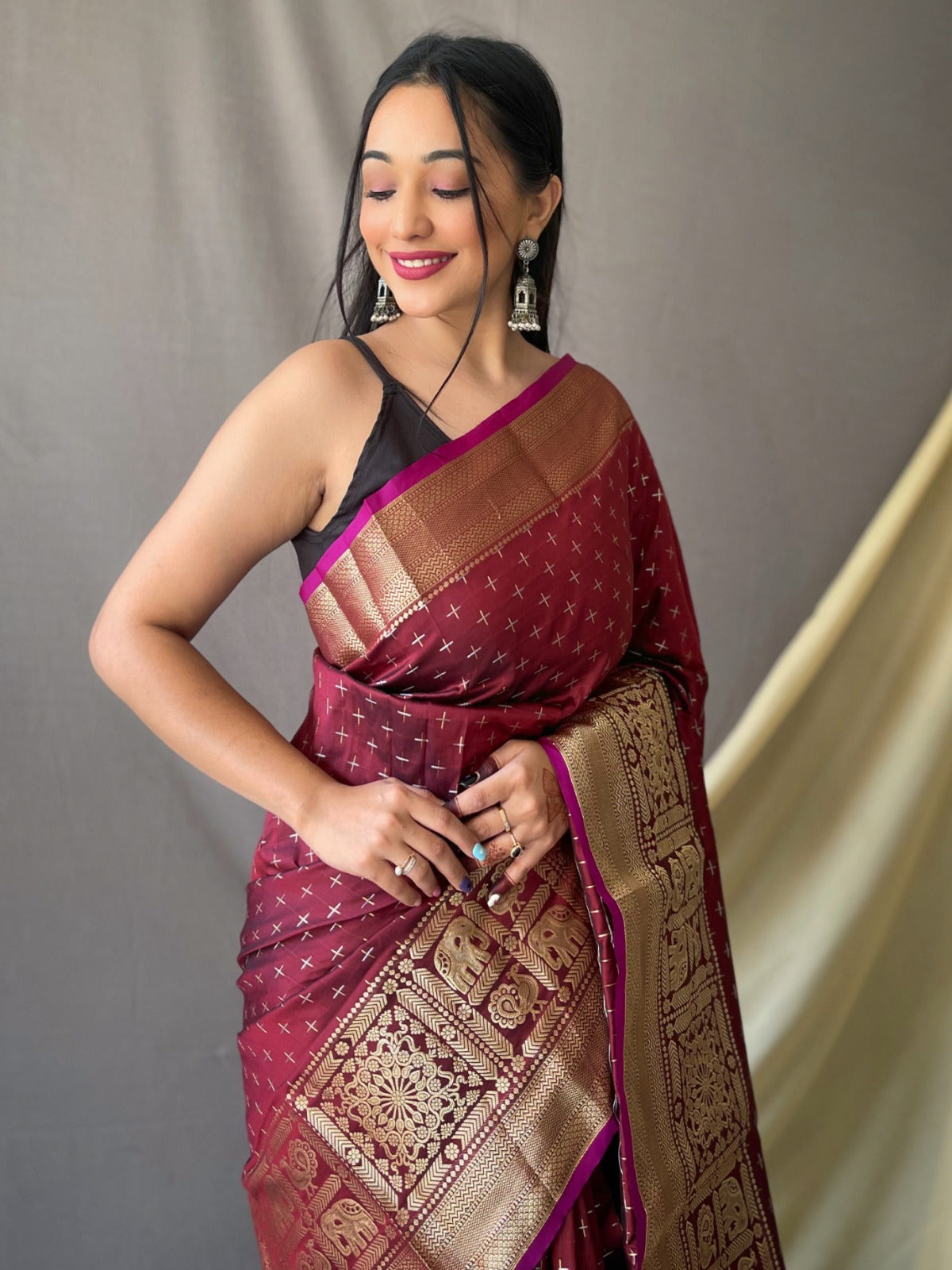 MAROON COLOR HEAVY JACQUARD & SMALL MOTIFS SILK SAREE