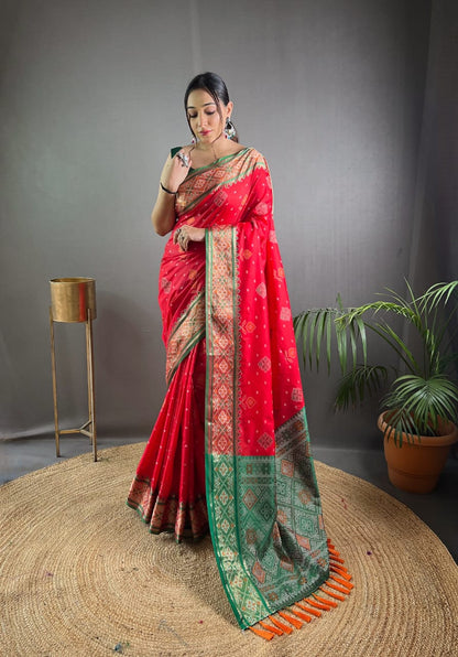 DARK GREEN COLOR PATOLA SILK WITH ELEGANT DESIGN SAREE