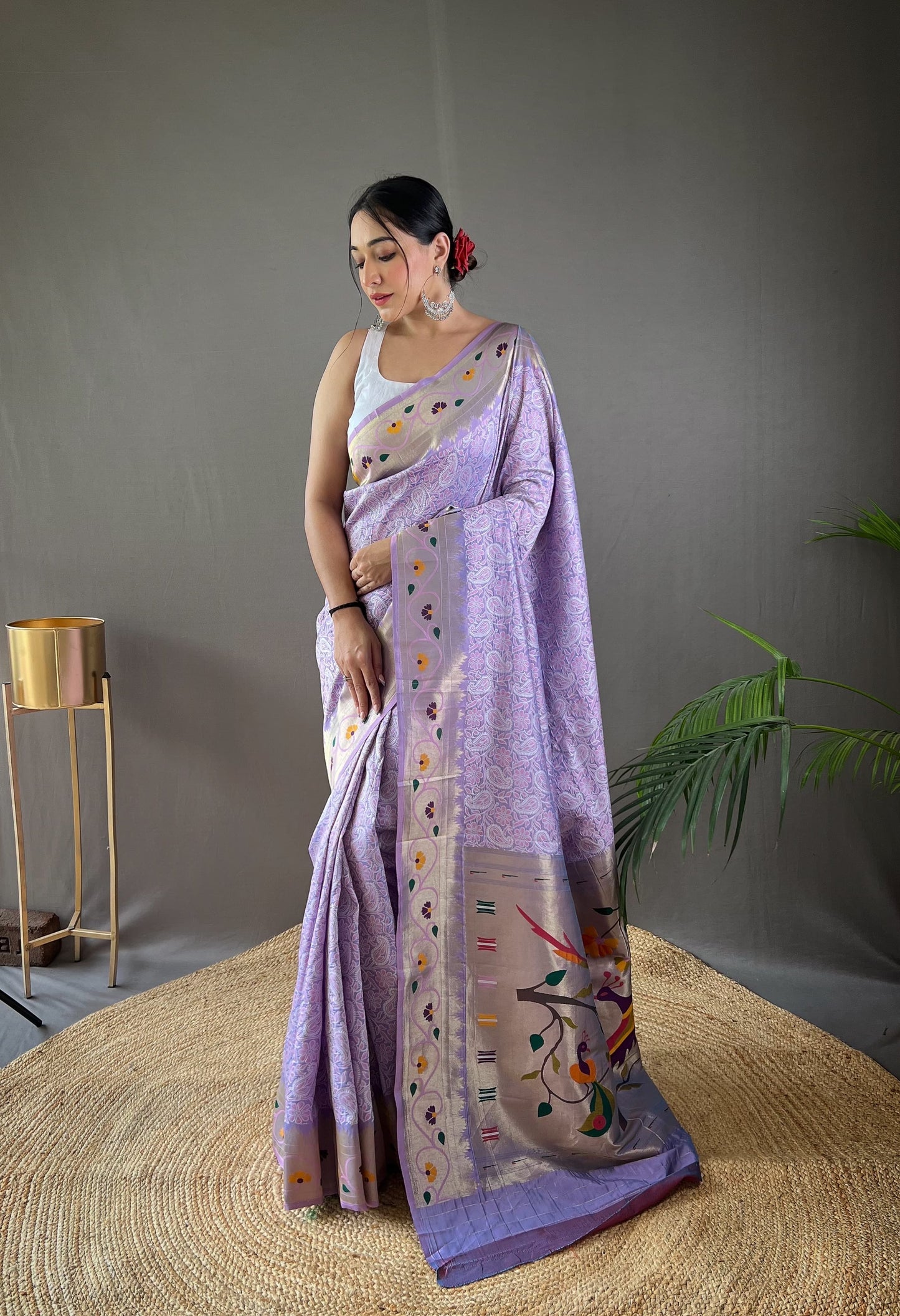 LIGHT PURPLE COLOR ELEGANT LUCKNOWI PAITHANI SILK SAREE