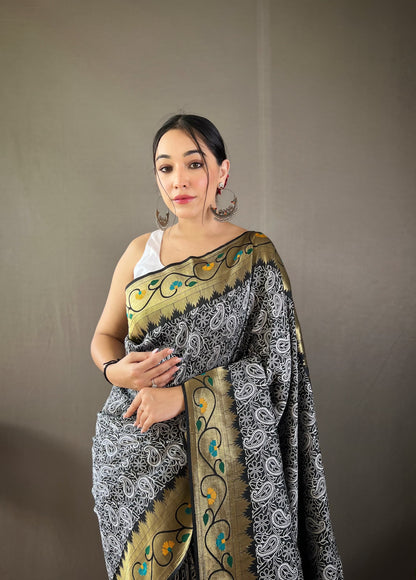 LIGHT PURPLE COLOR ELEGANT LUCKNOWI PAITHANI SILK SAREE