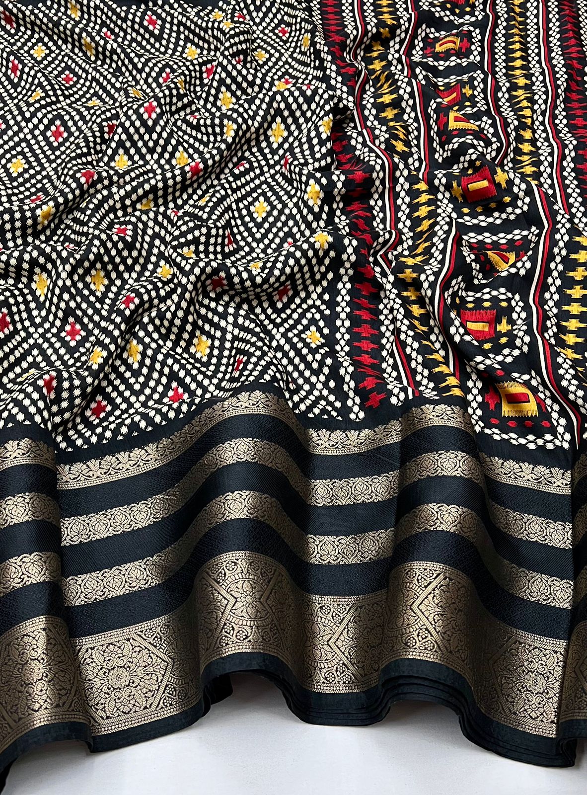 BLACK COLOR MULTIPLE JACQUARD WEAVING BORDER  SOFT DOLA SILK  SAREES