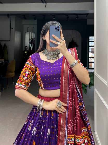 FOIL SPARKE LEHENGA
