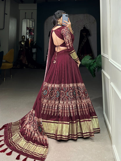 LEHERIYA WITH FOIL PRINT LEHENGA