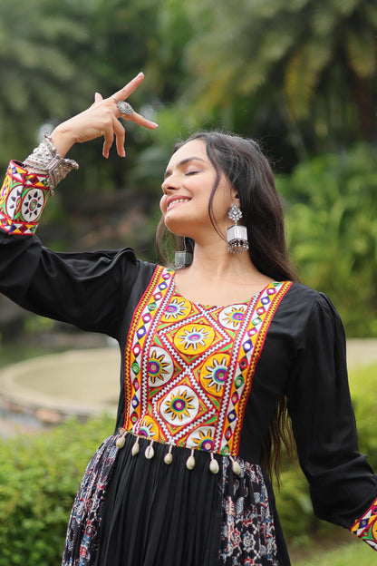 KATCHI BLACK  GOWN  ANARKALI