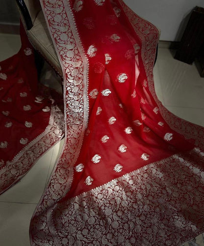 Pure Crepe Georgette Weaving Silk Saree