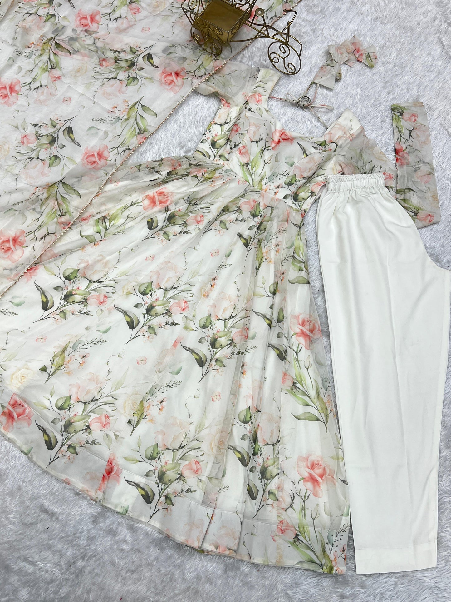 White Heavy Pure Soft Organza Silk With Print 3pc Kurta Set