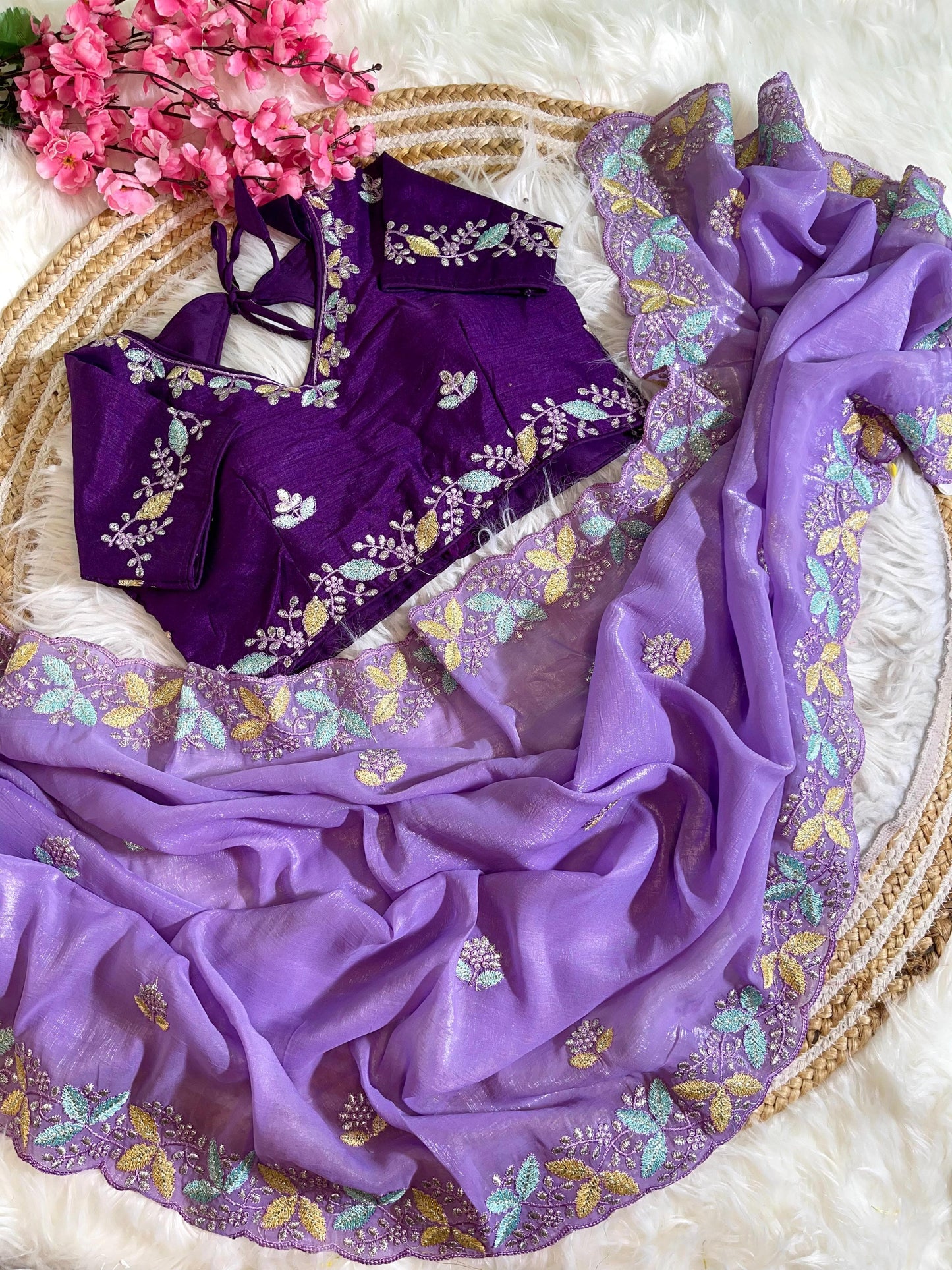 Beautiful Soft Crunchy Silk with Shining  Saree