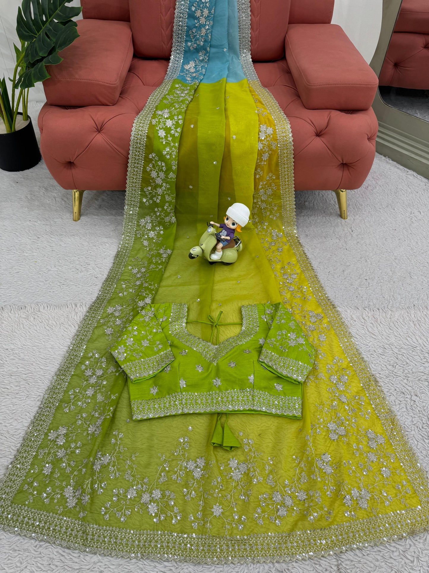 Sky & Noen Tibby Silk Thread &amp; Sequins Saree