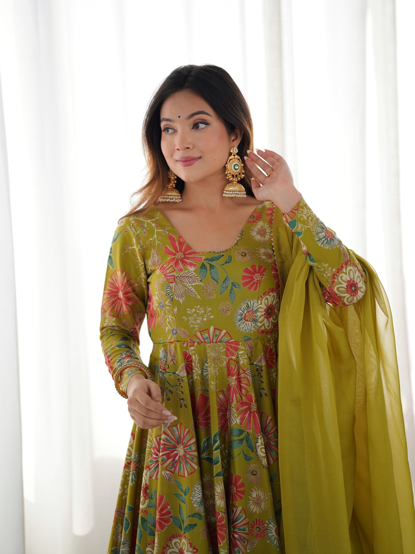 Mahendi Romansilk Chanderi with Discharge Print Kediya kurta Set