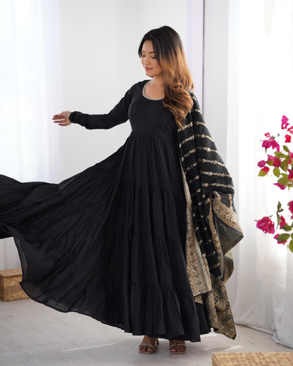 Black Heavy Romansilk Chanderi With Yoke Lace 3pc Kurta Set