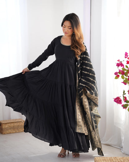 Black Heavy Romansilk Chanderi With Yoke Lace 3pc Kurta Set