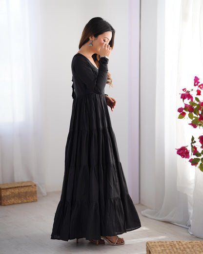 Black Heavy Romansilk Chanderi With Yoke Lace 3pc Kurta Set