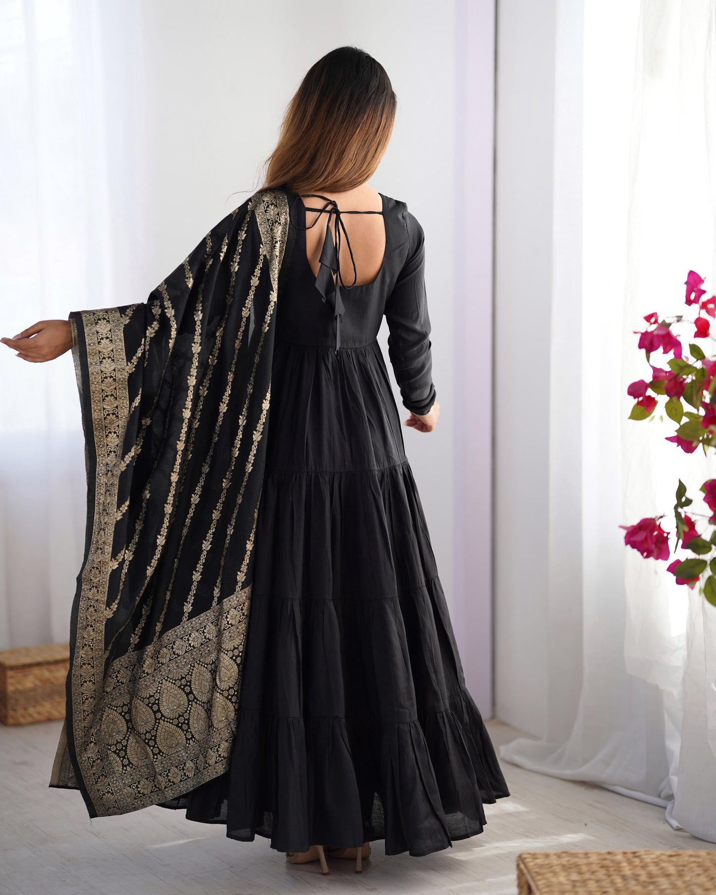 Black Heavy Romansilk Chanderi With Yoke Lace 3pc Kurta Set