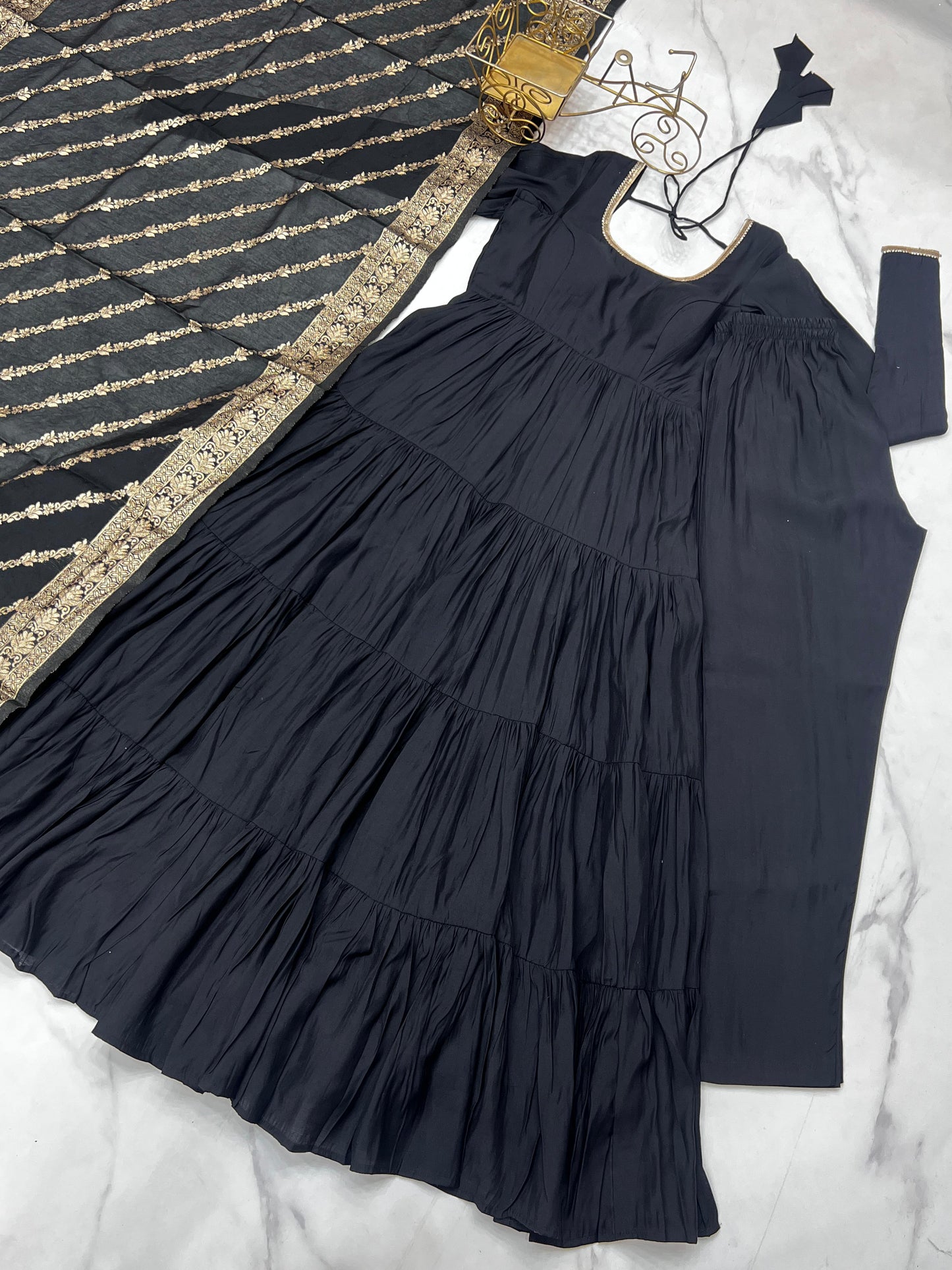 Black Heavy Romansilk Chanderi With Yoke Lace 3pc Kurta Set