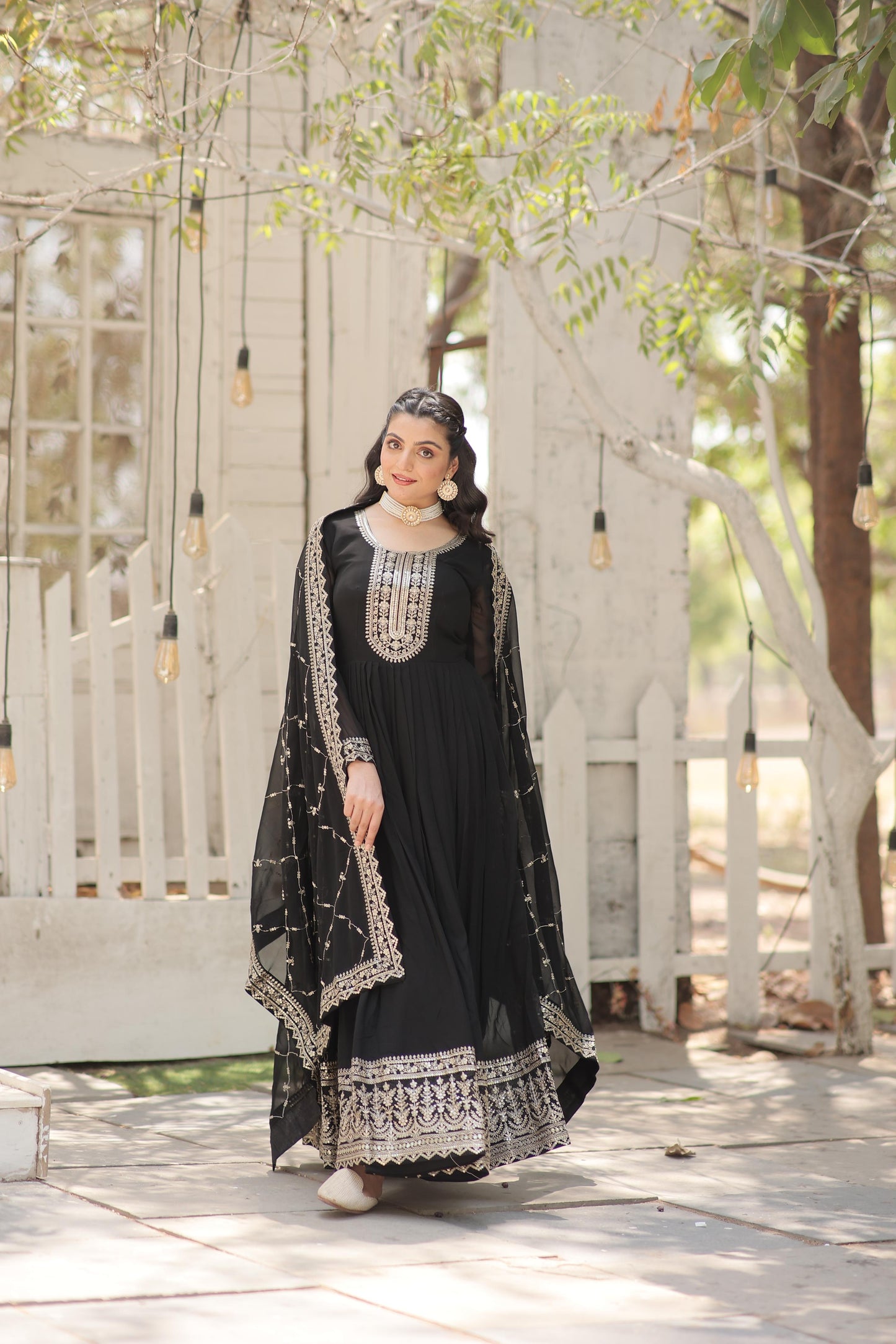 ELEGANT WINE COLOR  ANARKALI GOWN WITH FAUX BLOOMING DUPATTA