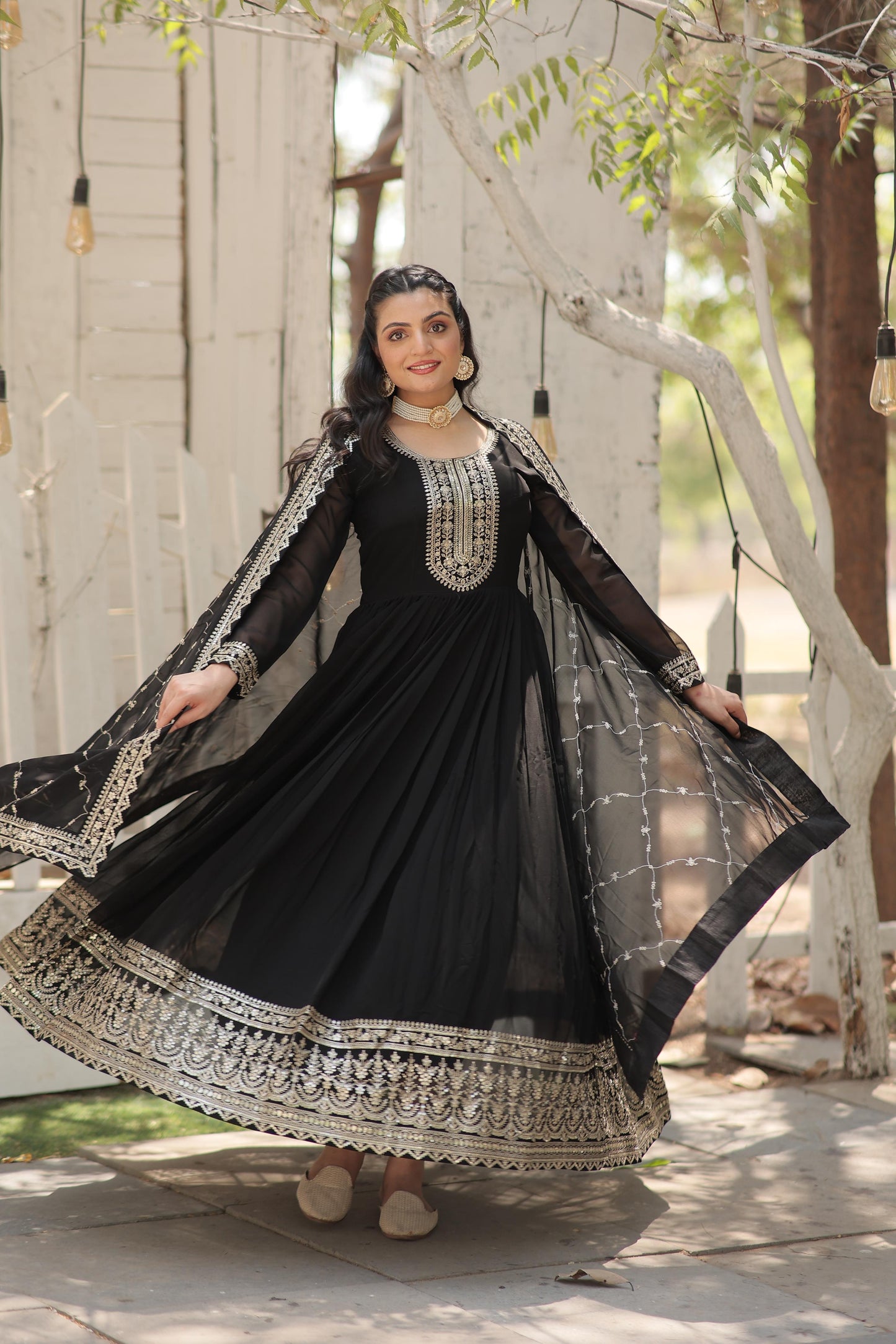 ELEGANT WINE COLOR  ANARKALI GOWN WITH FAUX BLOOMING DUPATTA