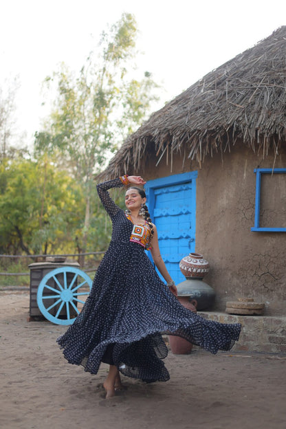 BLACK FANCY SLEEVED BANDHANI GOWN